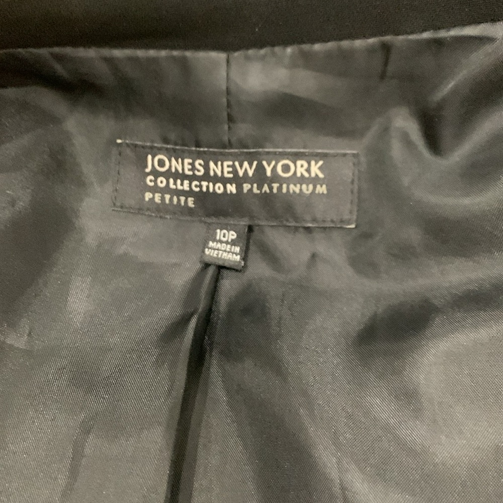 Jones New York Classic Black Blazer & Pants - Picture 7 of 9